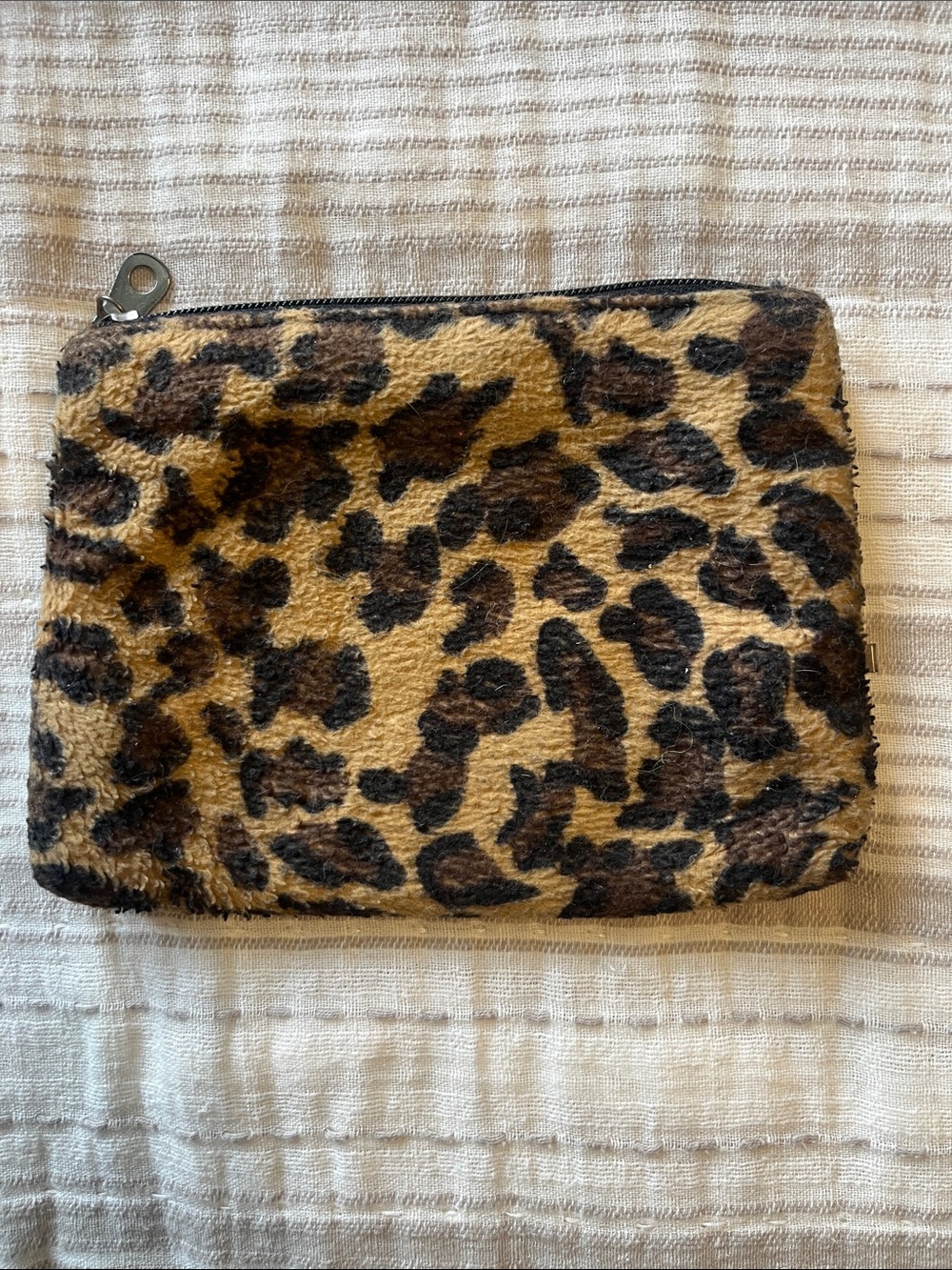 Assorted Small Pouch Collection - Picture 11 of 14